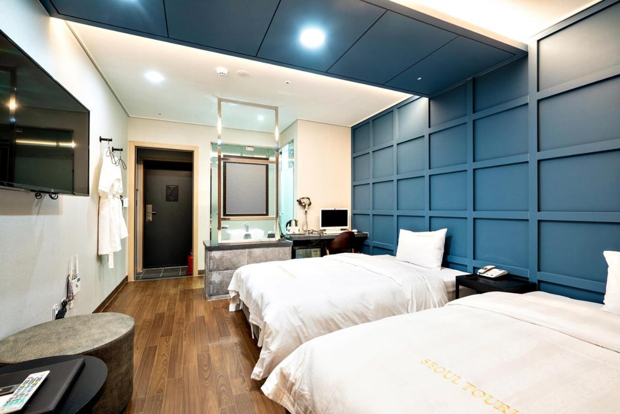 Siheung Seoul Tourist Hotel Exteriör bild