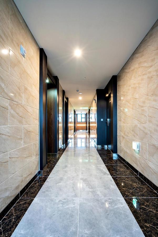 Siheung Seoul Tourist Hotel Exteriör bild